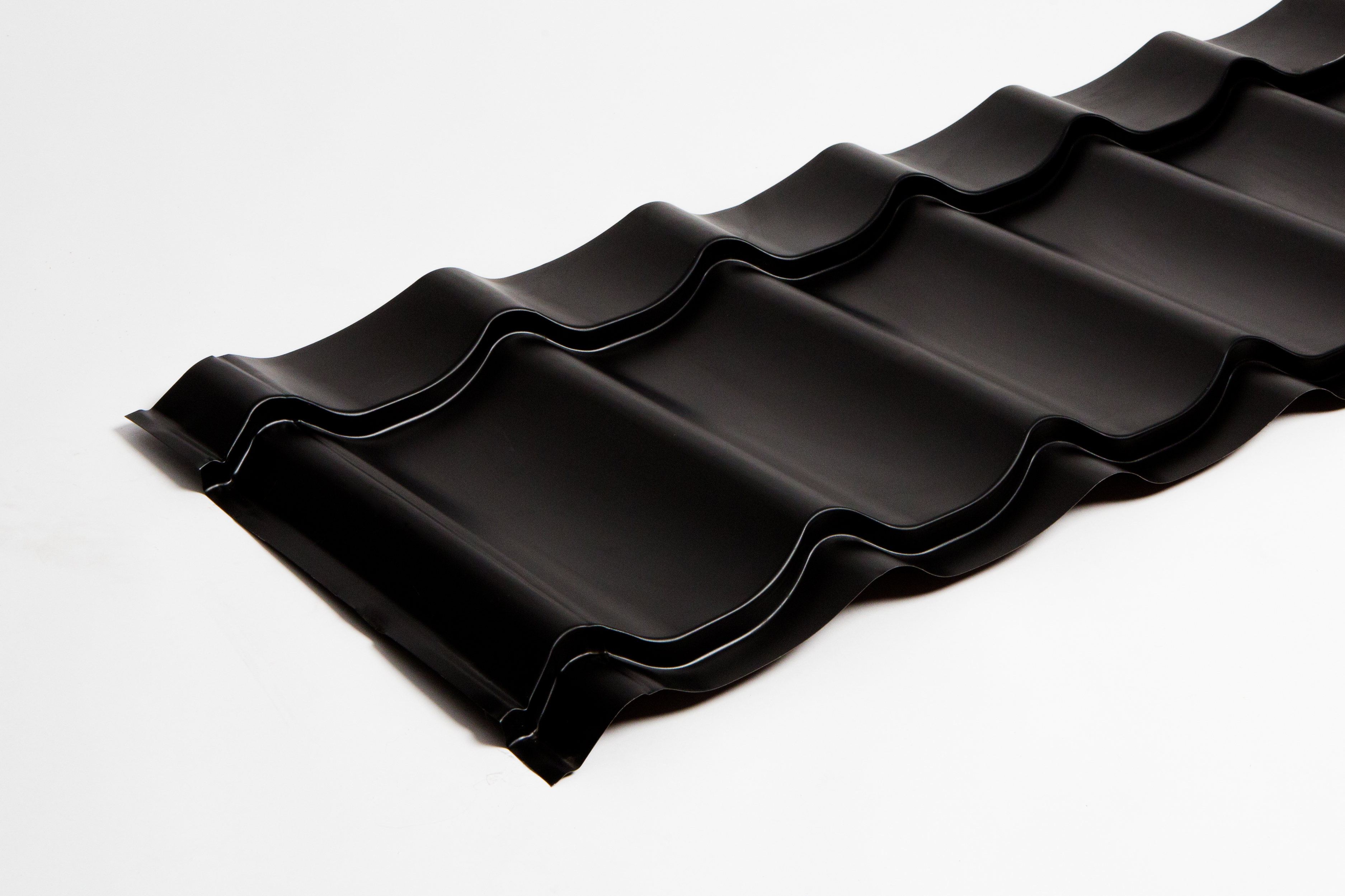 Металлочерепица Монтеррей классик оцинкованная с полимерным покрытием 0.4x1180мм  RAL 9005