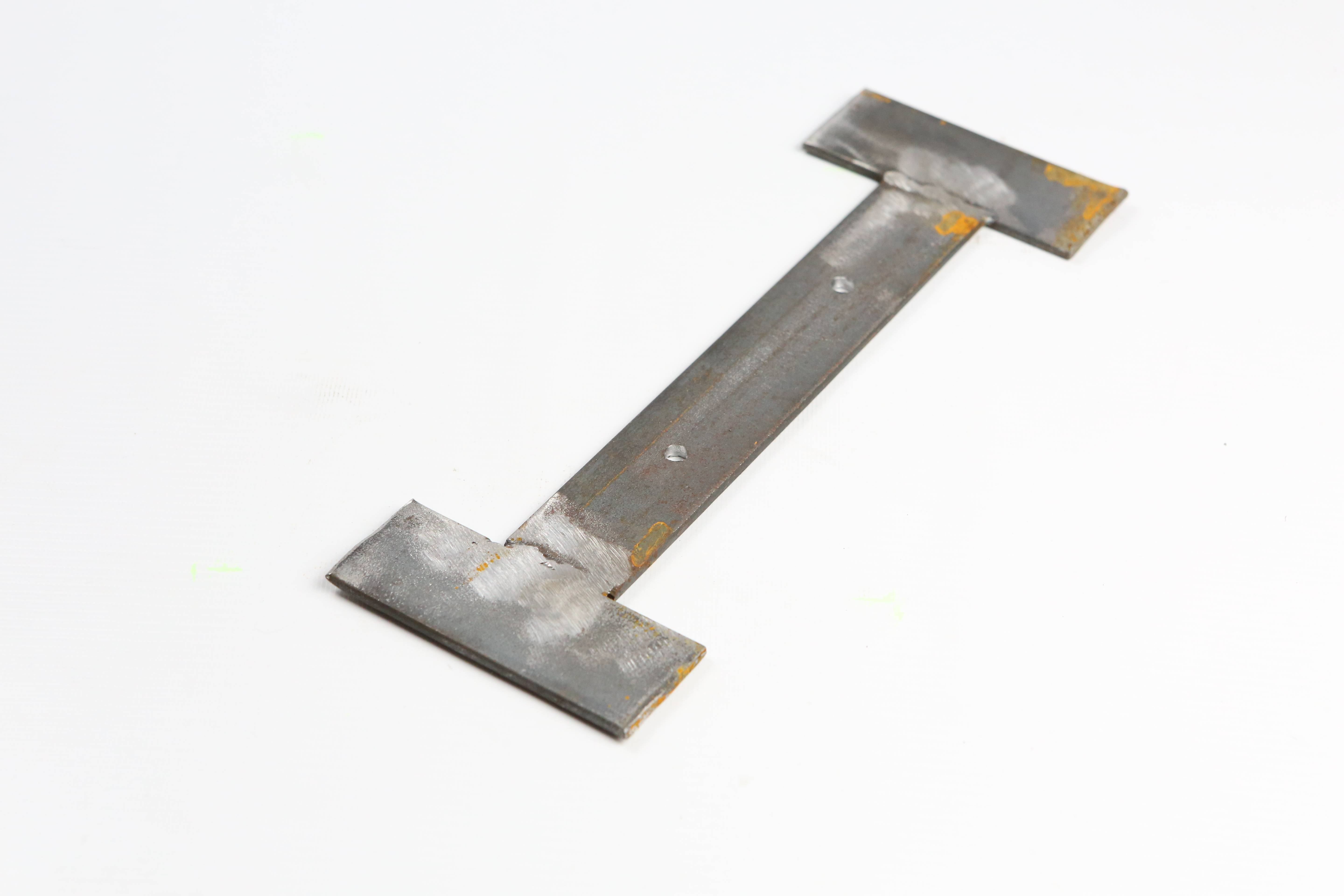 Костыль H-образный кровельный неокрашенный 20х4мм размер 150х600х150мм