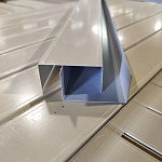 Планка околооконная для фасада оцинкованная с порошковым покрытием 0,45мм ширина менее 625 мм RAL 1014