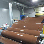 Рулон оцинкованный с полимерным покрытием полиэстер 0,4х1250мм RAL 8016 Махагон коричневый