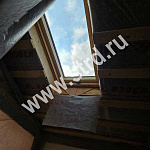 Окно мансардное дерево, лак ручка сверху Velux GLL CK04 1061 Дизайн WoodLine 55*98см