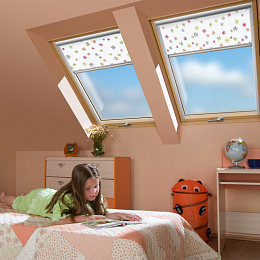 Окно мансардное дерево, лак ручка снизу Fakro FTP-V L3/P2 ThermoPro Profi 114*140см