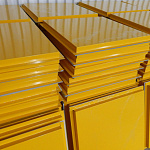 Фасадная металлокассета 1740x1160 открытого типа оцинкованная с порошковым покрытием 0,7мм RAL 1018