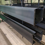 Заборный парапет с капельником плоский П-образный оцинкованный с порошковым покрытием 0,45мм RAL 7005