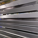 Прямоугольная ламель оцинкованная 0.7мм RAL 7024