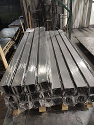 Прямоугольная ламель оцинкованная 0.7мм RAL 7047