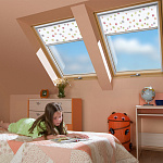 Окно мансардное дерево, лак ручка снизу Fakro FTP-V L3/P2 ThermoPro Profi 66*118см