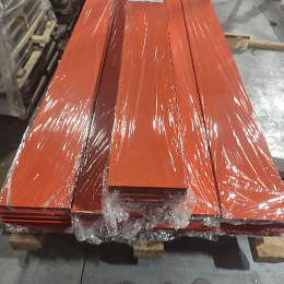 Прямоугольная ламель оцинкованная 0.7мм RAL 2004