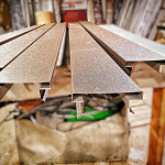 Ендова верхняя фигурная 0,45 мм (RAL 3005) оцинкованная c полимерным покрытием