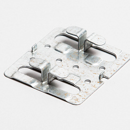 Кляммер оцинк. 1мм размер 76х70х10-Умм рядовой полукруглые лапки