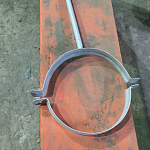 Крепление водосточный трубы сварное оцинкованное ф100х10х250мм