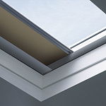 Окно для плоской крыши ПВХ белый управление стержнем (приобретается отдельно) Fakro DMC-C P2 80*80см