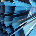 Карнизная планка RAL 5012 оцинкованная c порошковым покрытием 0,45мм