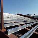 Профиль шляпный (корытный) оцинкованный толщина 0,7мм перфорированный