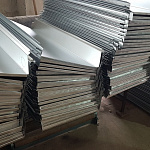 Парапет  0.7 мм плоский оцинкованный