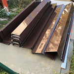 Ендова верхняя фигурная 0,45 мм (RAL 9006) оцинкованная c полимерным покрытием