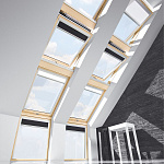 Окно мансардное дерево, лак ручка снизу Fakro FTP (CH Китай) Profi 66*98см