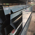 Отлив 0,4 мм RAL 7021 оконный оцинкованный c порошковым покрытием