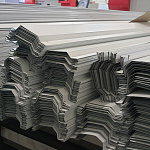 Нащельник стыковочный RAL 9003 оцинкованный c порошковым покрытием 0,45мм