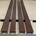 Планка П-образная для забора оцинкованная с порошковым покрытием 0,45мм ширина более 625 мм RAL 3011