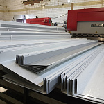 Нащельник для углов RAL 9003 оцинкованный c порошковым покрытием 0,45мм